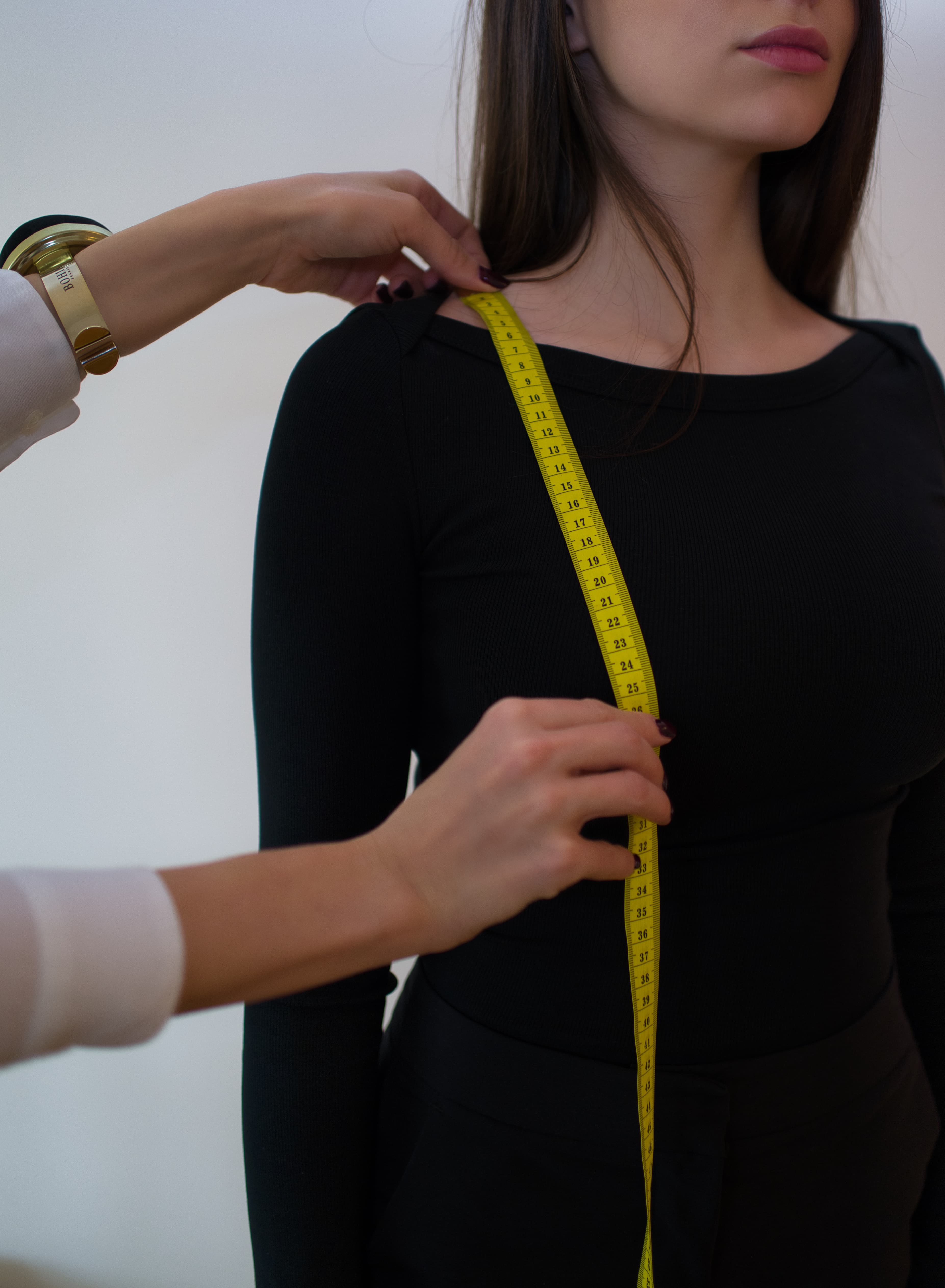 How to measure Shoulder to Tip of Breast